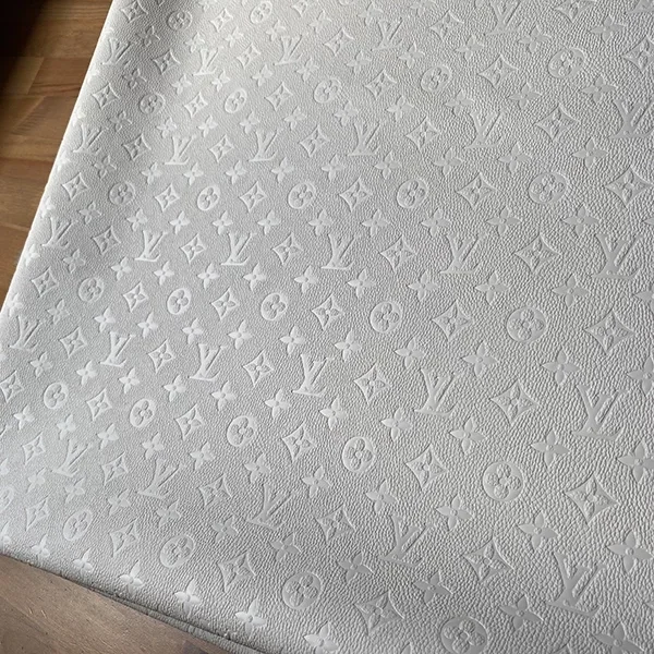 LL01 White leather fabric made with warm print with patterns