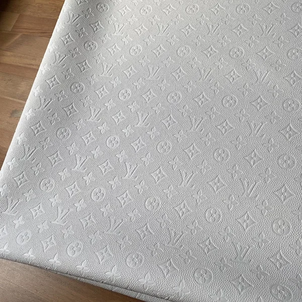 LL01 White leather fabric made with warm print with patterns