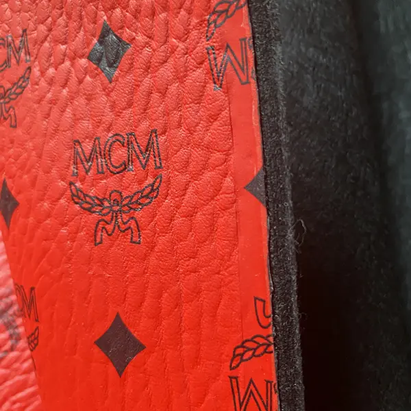 ML02 Red Leather Fabric